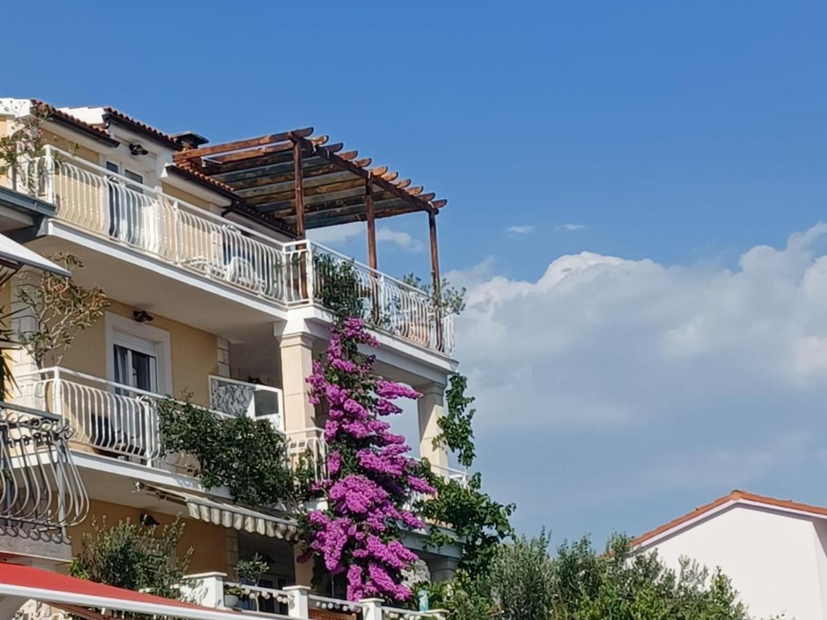 Guest House Adria Дуги-Рат Экстерьер фото